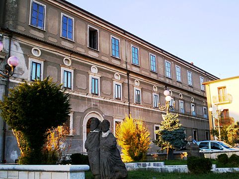 Liceo classico “Luigi Sodo”. In laboratorio col prof. Franco Gismondi: la DILATAZIONE TERMICA