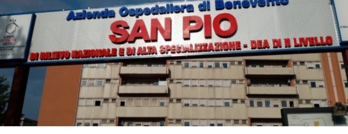 San Pio di Benevento, sospesi per un anno due dirigenti: timbrature false e assenze dal servizio