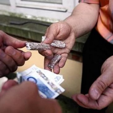 Sannio: infrange le restrizioni per spacciare droga a domicilio. Arrestato