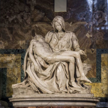 Accadde oggi: 21 maggio 1972, la Pietà di Michelangelo danneggiata da un malato mentale