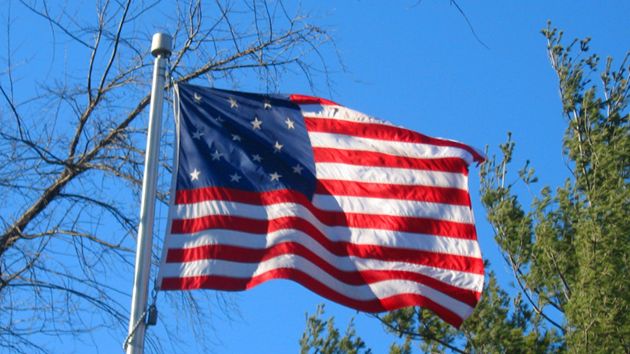 Accadde oggi: 14 giugno 1777, gli USA adottano la bandiera a stelle e strisce