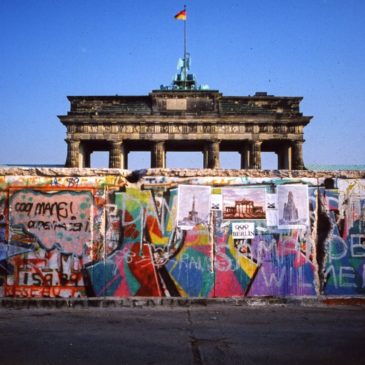 Accadde oggi: 13 agosto 1961, inizia la costruzione del Muro di Berlino