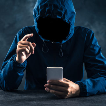 Sannita indagato per stalking: 57 whatsapp minacciosi per la ex