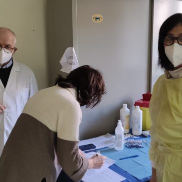 Covid: a Castelvenere la Befana porta i vaccini, anche per i no vax