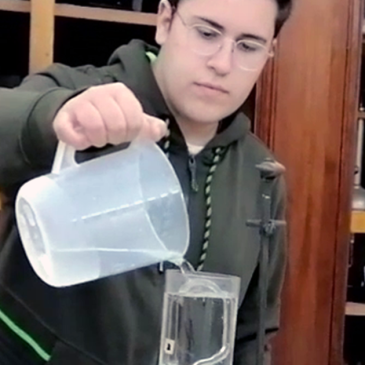 Prof. Franco Gismondi, esperimenti di fisica: il vaso di Tantalo 