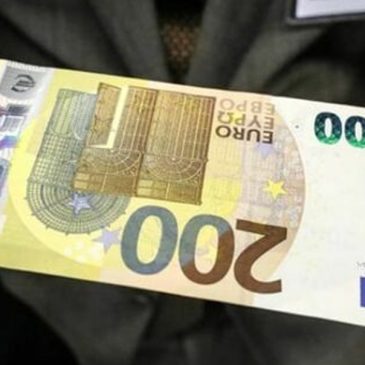 Bonus 200 euro ai pensionati: a chi spetta, come ottenerlo