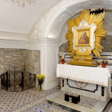 Immagini dal Sannio: santuario e icona di Santa Maria della Strada a San Lorenzo Maggiore