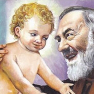 Immagini dal Sannio: l’amore speciale tra Padre Pio da Pietrelcina e Gesù Bambino