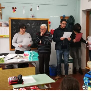 Castelvenere, Babbo Natale regala la Carta Costituzionale ai bimbi della Scuola Primaria