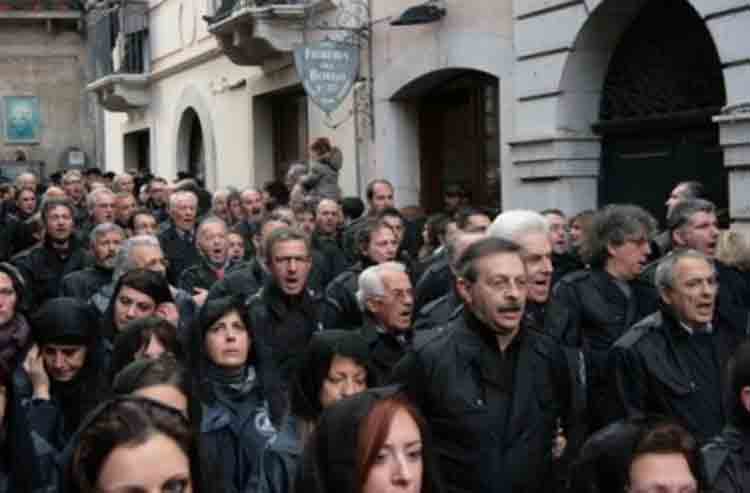 Il coro del Teco vorrei, foto tratta da Il giornale del Molise