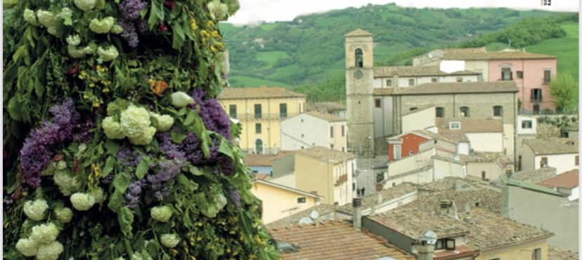 La Pagliara con veduta di Fossalto, foto di archivio