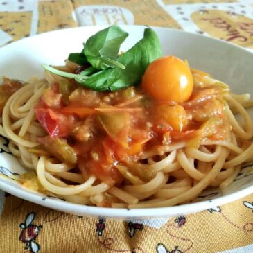 Gli spaghetti con verneteca, i pomodori gialli tipici della Valle Telesina