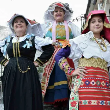 Immagini dal Sannio: costumi e accessori della tradizione molisana