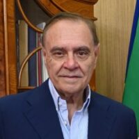 Crisi carburanti e merci, Mastella: “Invito a ragionevolezza in acquisti e spostamenti”