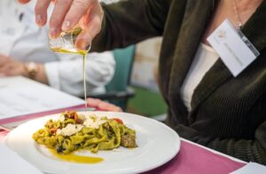 ExtraCuoca 2026, aperte le iscrizioni per le cuoche professioniste della Campania
