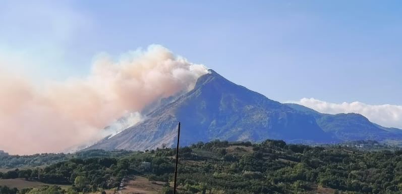 Incendio Taburno: Errico (FI) chiede fondi e ristori