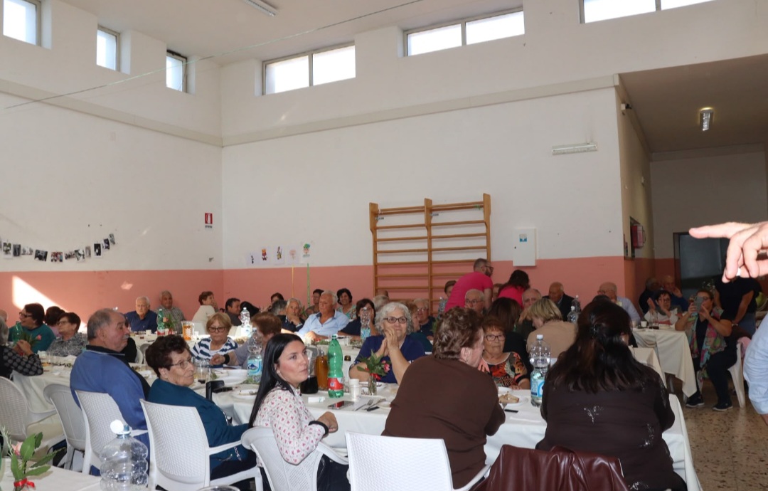 sant8217agata de8217 goti successo per il pranzo dei nonni di oikia da Fremondoweb.com sant8217agata de8217 goti successo per il pranzo dei nonni di oikia