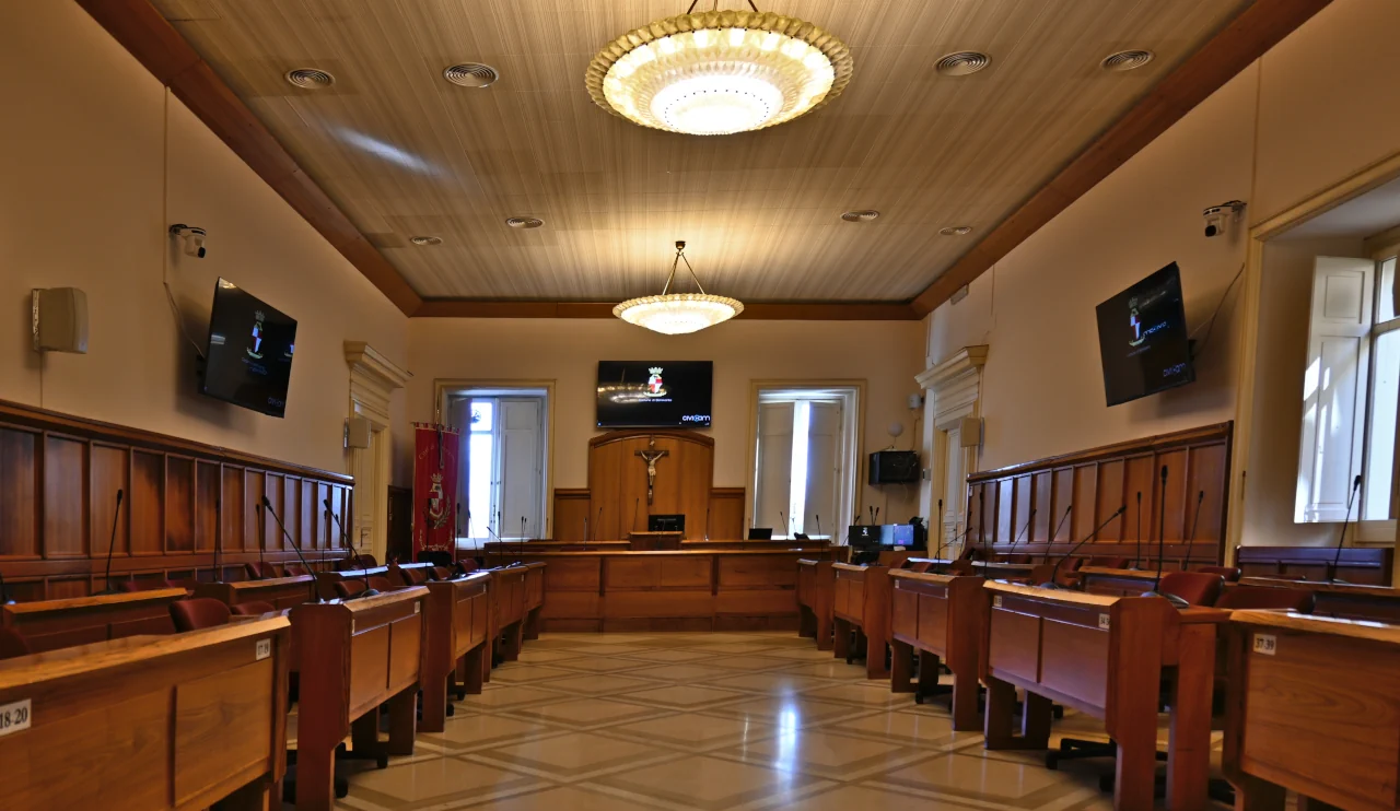 comune di benevento dipendenti e dirigenti indagati la risposta dell8217amministrazione da Fremondoweb.com comune di benevento dipendenti e dirigenti indagati la risposta dell8217amministrazione