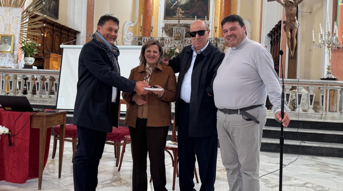 borsa di studio lo scrigno dei valori in memoria di valentino ferrara 3mila euro e viaggio a lourdes da Fremondoweb.com borsa di studio lo scrigno dei valori in memoria di valentino ferrara 3mila euro e viaggio a lourdes