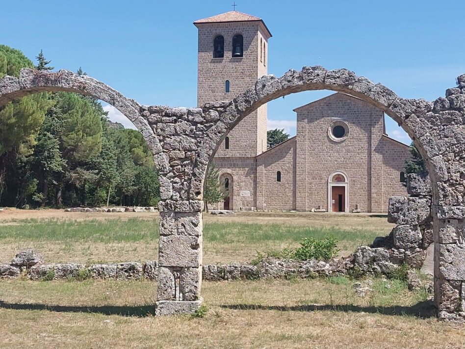 immagini dal sannio l8217abbazia di san vincenzo al volturno da Fremondoweb.com immagini dal sannio l8217abbazia di san vincenzo al volturno