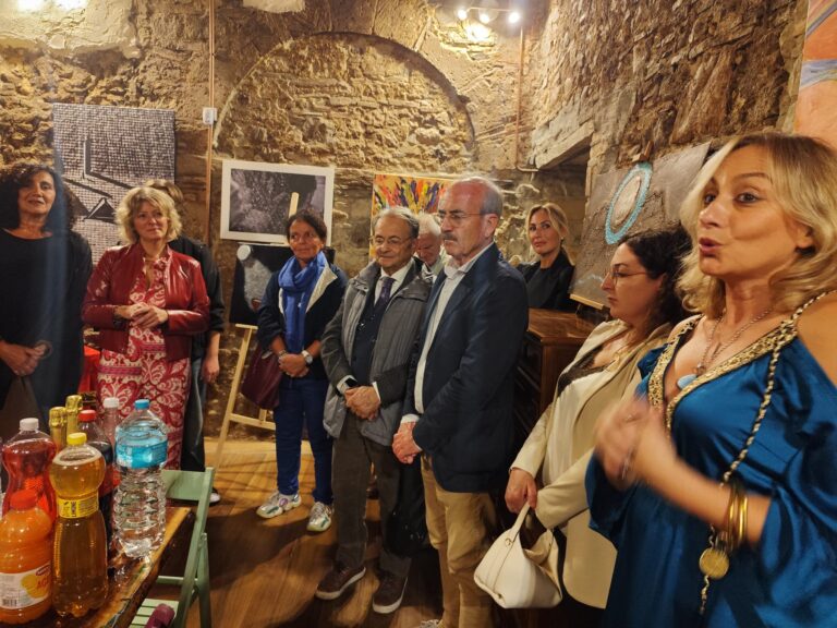 Benevento, alle Mura Longobarde l’Incontro d’Autore per la mostra Sensibilità a confronto